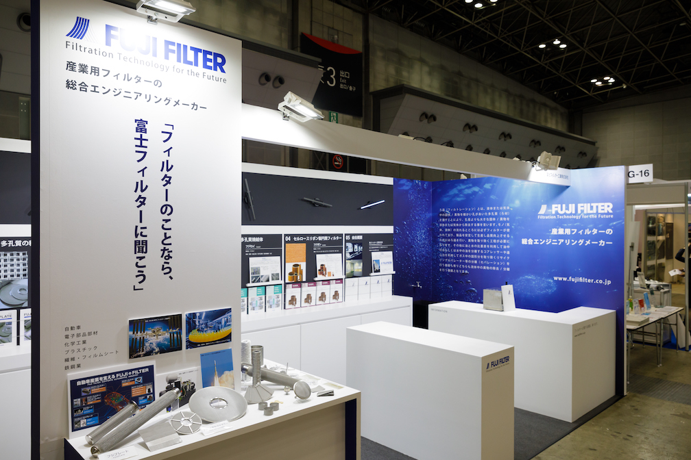 エヌプラスブースデザインの様子
