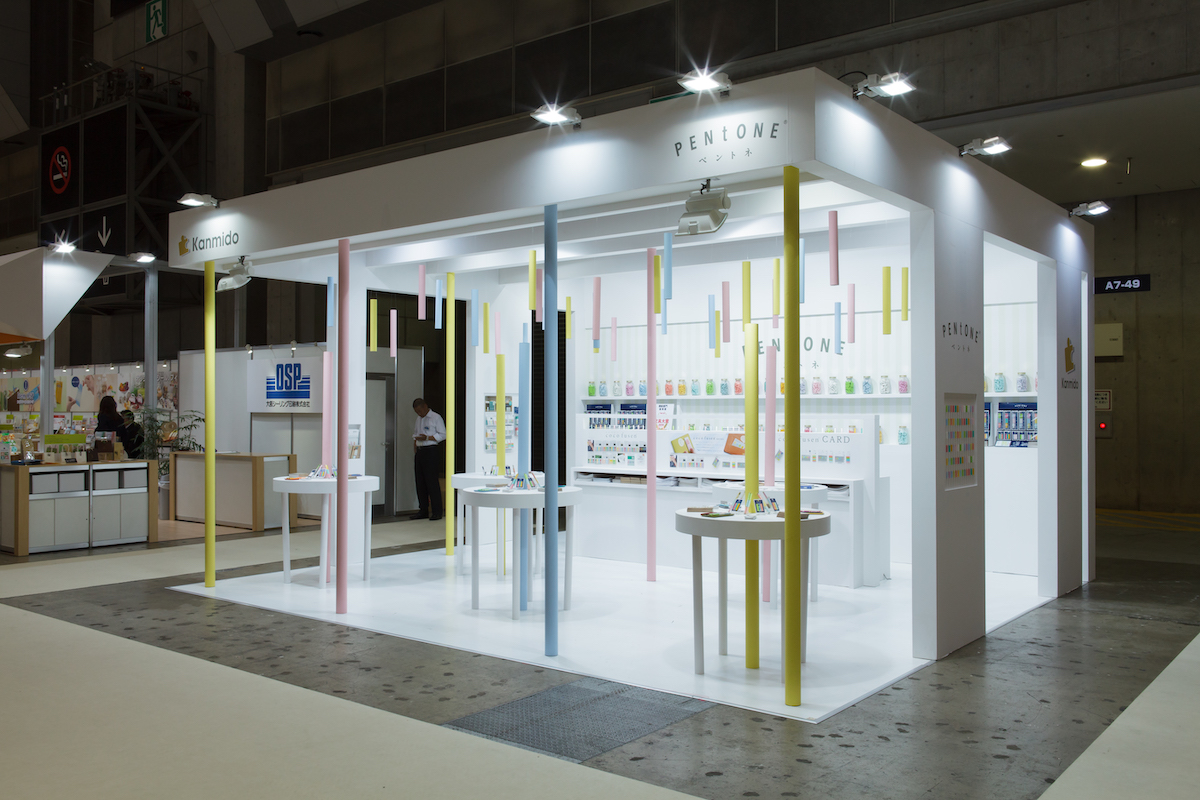 ISOT国際文具紙製品展2015の展示会ブースデザイン装飾
