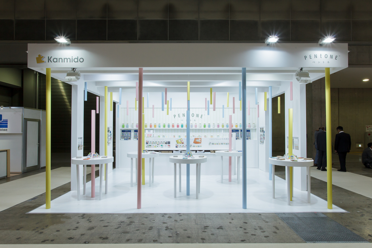 ISOT国際文具紙製品展2015の展示会ブースデザイン装飾