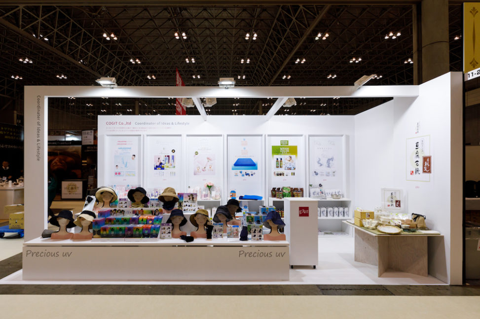 国際化粧品展・展示会ブースデザイン装飾