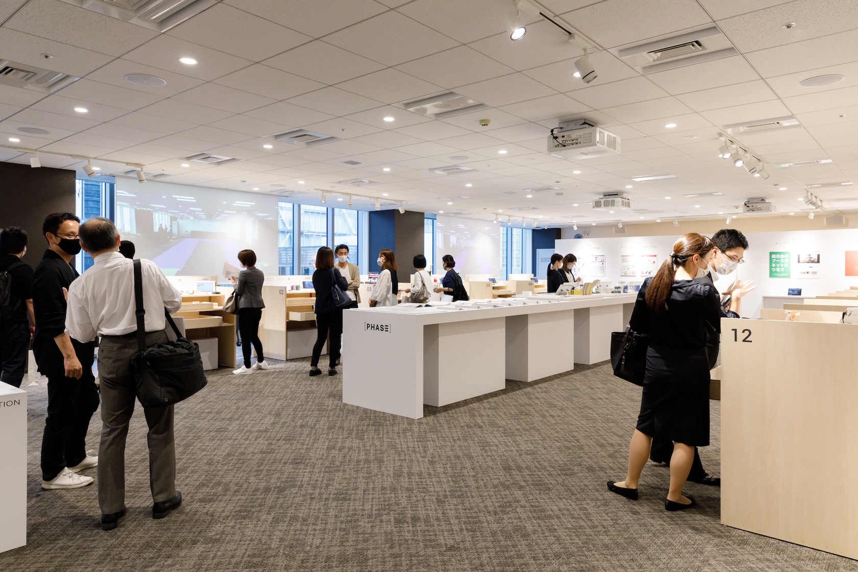 PHASE-AP品川の展示会ブースデザイン装飾