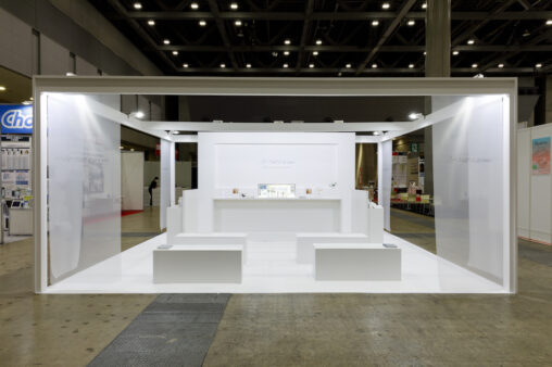 国際化粧品展・展示会ブースデザイン装飾
