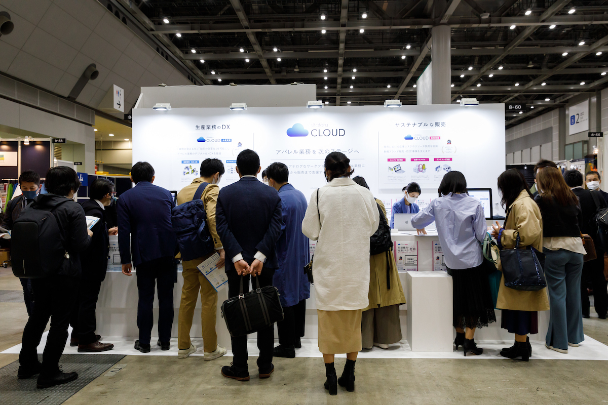 第8回　国際アパレルEXPO　春の展示会ブースデザイン装飾